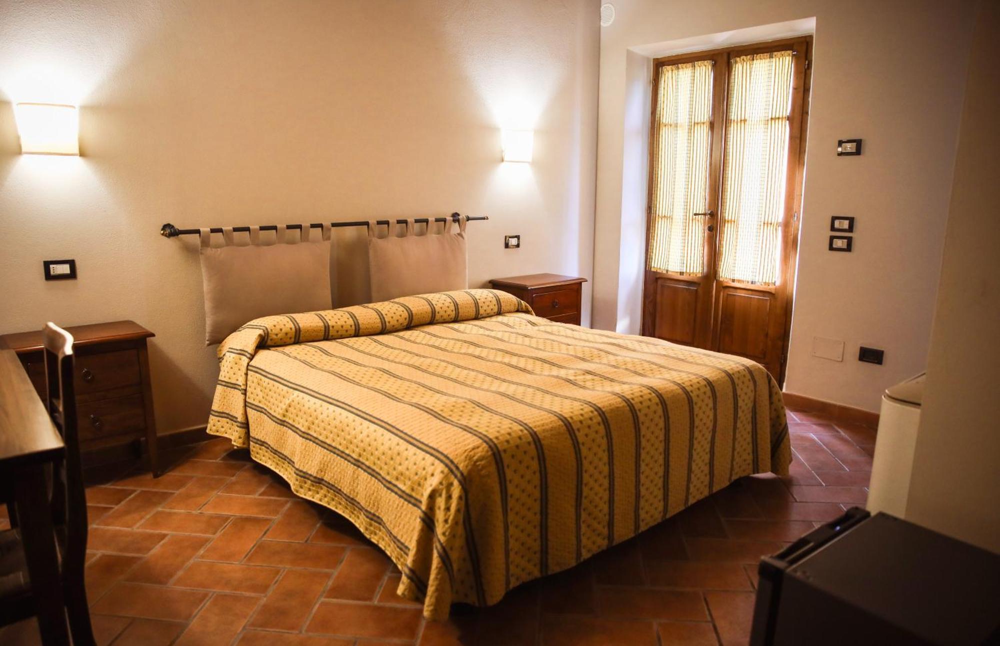 Agriturismo La Vecchia Quercia Montemerano Luaran gambar